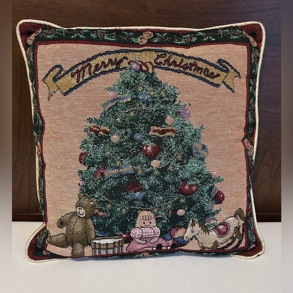 Portofino Festive tapestry velvet Tree Merry Christmas Decorative throw Pillow